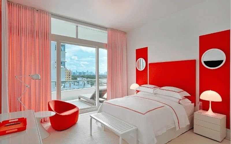 Sắc đỏ cho phòng ngủ thêm rực rỡ