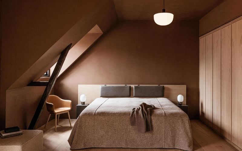 Gam màu nâu mang lại cảm giác ấm cúng cho tổng thể